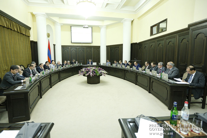Հրդեհի  հիմնական օջախները մարվել են. Կառավարության նիստում զեկուցվել է հրդեհաշիջման աշխատանքների մաս