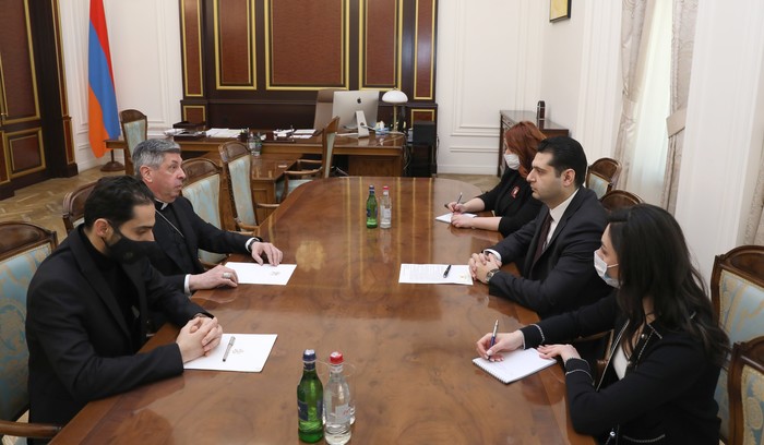 Փոխվարչապետ Համբարձում Մաթևոսյանն ընդունել է Սուրբ Աթոռի Առաքելական նվիրակ Ժոզե Ա․ Բետանկուրին