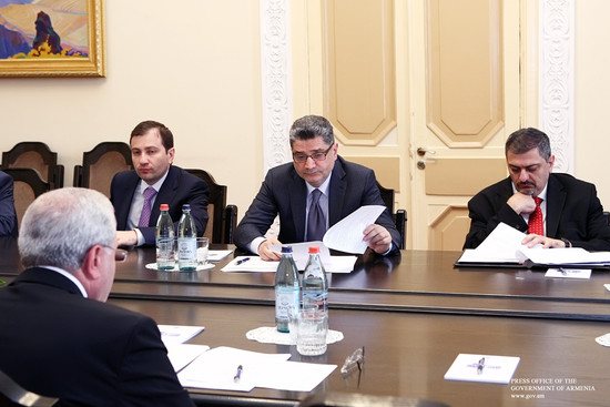 Վարչապետը հանձնարարել է շարունակել աշխատանքները՝ բերքի մթերման հարցում խնդիրները կարգավորելու համար