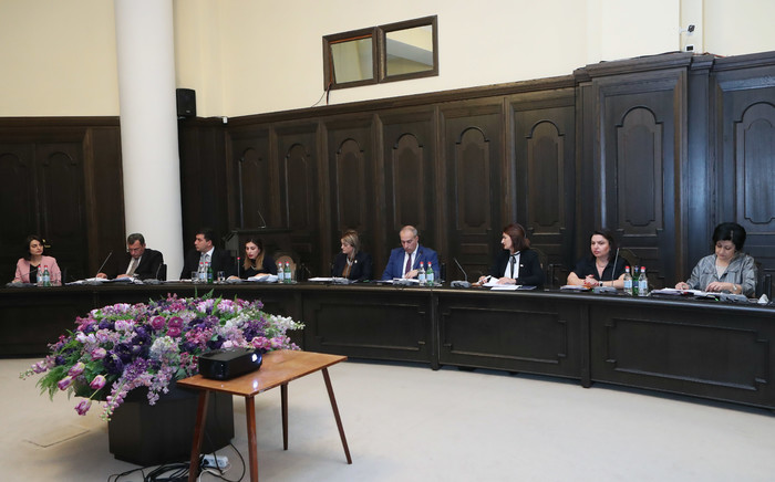 Տեղի է ունեցել Ժողովրդագրական իրավիճակի բարելավման խորհրդի նիստը. մեկնարկելու են աջակցության նոր ծրա