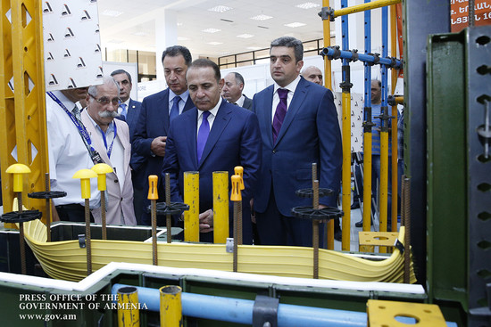 Վարչապետի մասնակցությամբ բացվել է «Արմենիա էքսպո 2014» առևտրաարդյունաբերական ցուցահանդեսը
