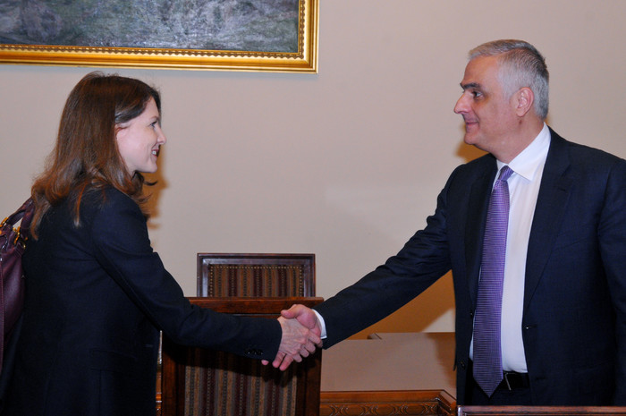 Փոխվարչապետ Մհեր Գրիգորյանը հանդիպում է ունեցել ԱՄՀ հայաստանյան գրասենյակի ղեկավարի հետ