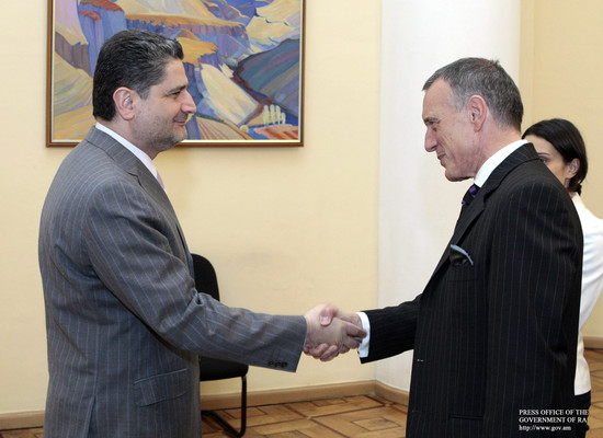 Պաշտոնական լրահոս