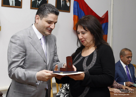 Պաշտոնական լրահոս