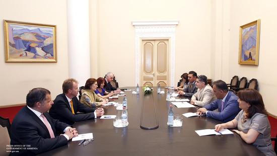 Վարչապետն ընդունել է «Օրանժ-ֆրանս տելեկոմ» ընկերության փոխնախագահի գլխավորած պատվիրակությանը
