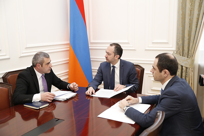 Էդուարդ Աղաջանյանին է ներկայացվել կորոնավիրուսի ներթափանցումը կանխելուն ուղղված վերահսկողական աշխատա