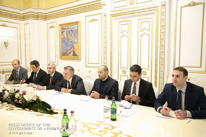 Վարչապետն ընդունել է «Անաս» ընկերությունների խմբի պատվիրակությանը