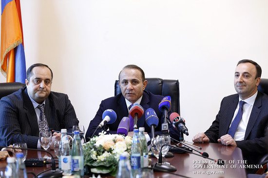 Վարչապետը ՀՀ ԱՆ աշխատակազմին է ներկայացրել ՀՀ արդարադատության նորանշանակ նախարար Հովհաննես Մանուկյան