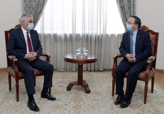 Փոխվարչապետ Մհեր Գրիգորյանն ընդունել է Չինաստանի դեսպանին