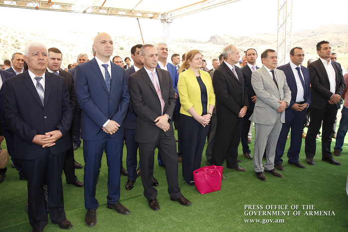Վարչապետը ներկա է գտնվել Ամուլսարի ոսկու հանքավայրի շինարարության մեկնարկի արարողությանը
