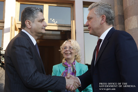 ՀՀ վարչապետ Տիգրան Սարգսյանի և Եվրասիական տնտեսական հանձնաժողովի կոլեգիայի նախագահ Վիկտոր Խրիստենկոյ