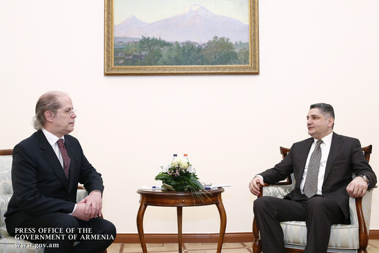 Վարչապետն ընդունել է Հայաստանում Իտալիայի նորանշանակ դեսպանին