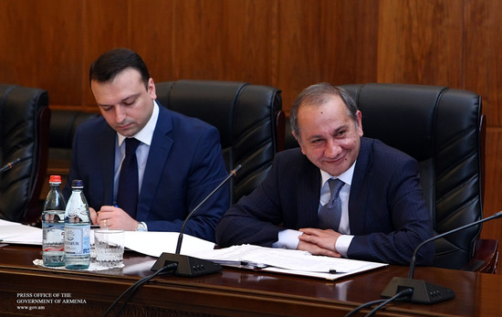 Քննարկվել է ևս վեց պետական կառավարման մարմնի 2013 թ. առաջին կիսամյակի գործունեության հաշվետվություն