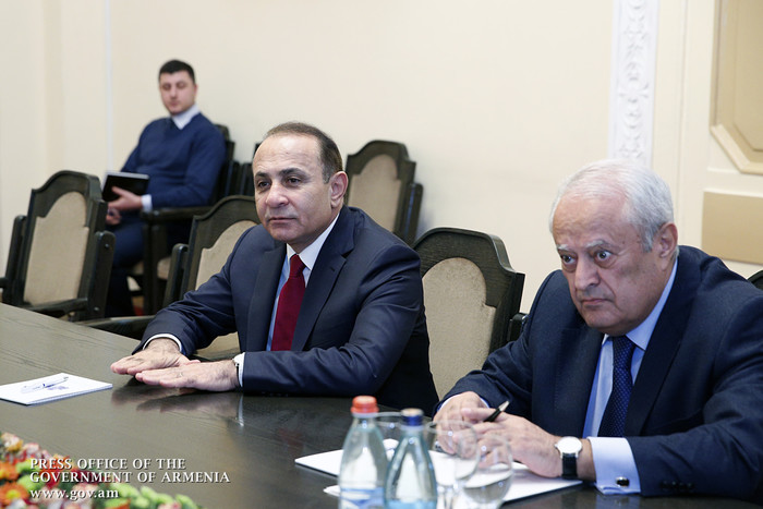 Վարչապետն ընդունել է «Նաիրիտ»-ի աշխատակիցներին