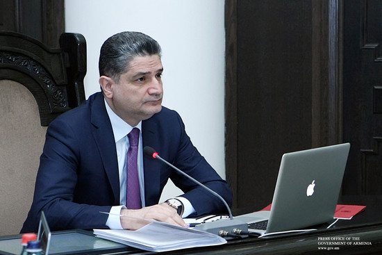 Պետք է հասանելի լինեն դասագրքերի և շտեմարանների էլեկտրոնային տարբերակները