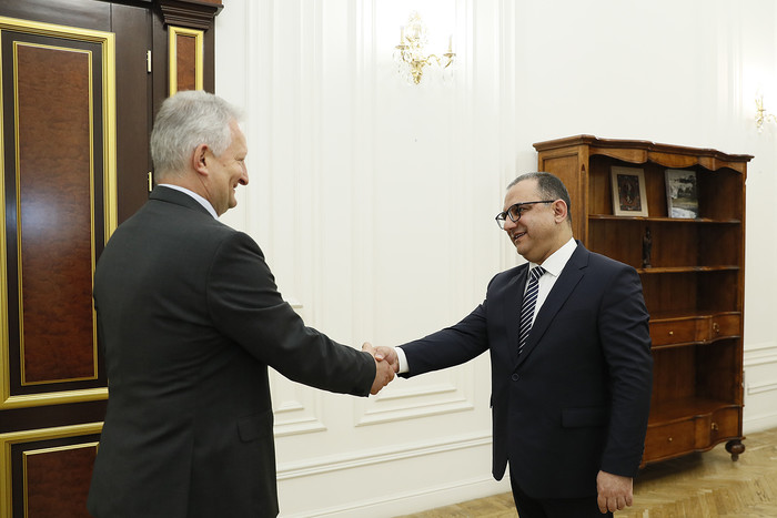 Փոխվարչապետ Տիգրան Խաչատրյանն ընդունել է Գերմանիայի դեսպանին