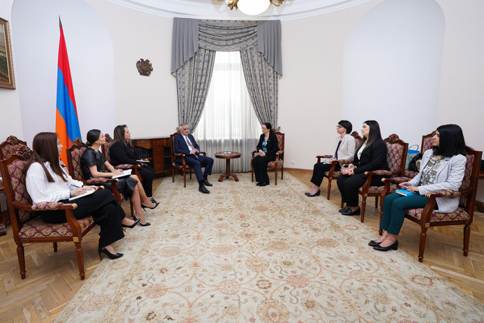 Փոխվարչապետ Մհեր Գրիգորյանն ընդունել է ՄԱԿ-ի մանկական հիմնադրամի ներկայացուցչին