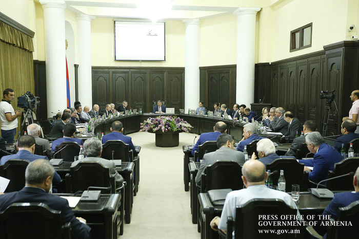 Հրդեհի  հիմնական օջախները մարվել են. Կառավարության նիստում զեկուցվել է հրդեհաշիջման աշխատանքների մաս