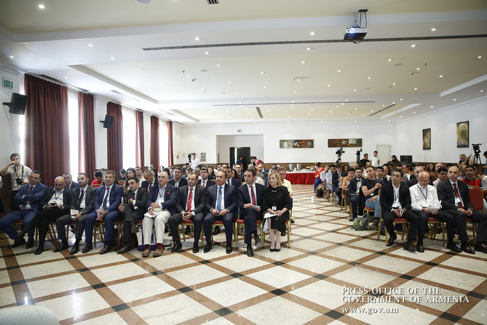 Վարչապետը ներկա է գտնվել «ՏՏ արտապատվիրում և ներդրումներ» խորագրով տեղեկատվական տեխնոլոգիաների միջազ