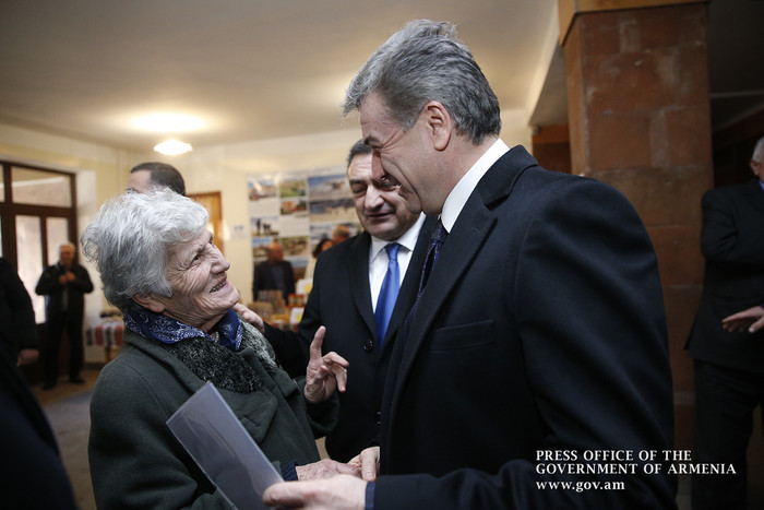 Միջոցներն ուղղելու ենք այն ծրագրերին, որոնք մինիմալ ծախսով մաքսիմալ էֆեկտ են տալու. վարչապետը Վայոց 