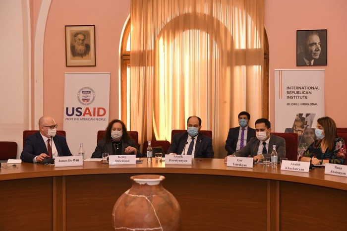 Արայիկ Հարությունյանը մասնակցել է «Կառավարության խոսնակների դպրոց» ծրագրի բացման արարողությունը