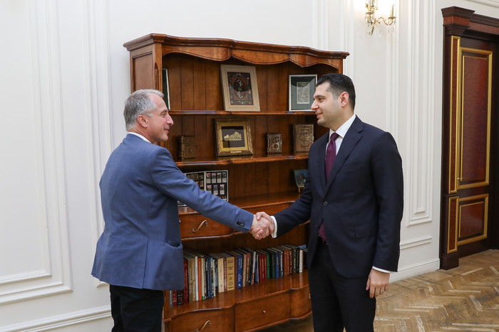 Փոխվարչապետ Մաթևոսյանն ընդունել է Կոնրադ Ադենաուեր հիմնադրամի տարածաշրջանային ծրագրի նորանշանակ ղեկա