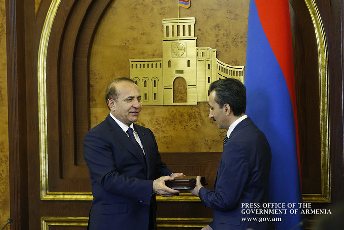 Վարչապետը պարգևատրել է Չեռնոբիլի ատոմային էլեկտրակայանի վթարի հետևանքների վերացման աշխատանքներին մաս