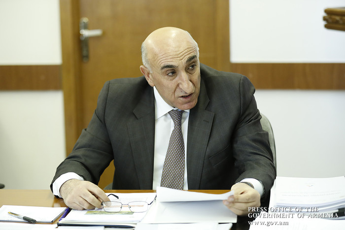Վարչապետը ծանոթացել է ՀՀ տարածքային կառավարման և զարգացման նախարարության 2017 թ. գործունեությանը