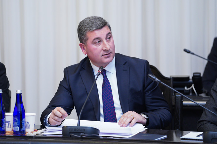 Կառավարությունը 382 մլն դրամ կհատկացնի միջպետական, հանրապետական նշանակության ավտոմոբիլային ճանապարհն