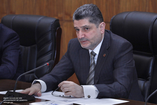 Քննարկվել են ՀՀ 2013-2015 թթ. ՄԺԾԾ-ի նախագծի հիմքում դրվելիք մակրոտնտեսական ցուցանիշները