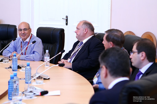 Տիգրան Սարգսյանը հանդիպել է «Էրնսթ ընդ Յանգ» գլոբալ կազմակերպության հայազգի բարձրաստիճան ներկայացուց