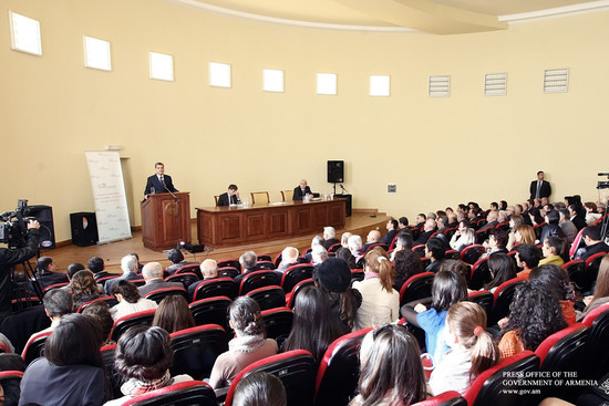 Վարչապետը ներկայացրել է տարբեր ոլորտներում կառավարության առաջնահերթություններն ու բարեփոխումները