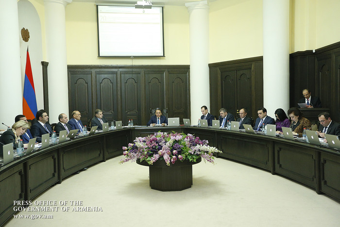 Կվերացվեն ԵԱՏՄ երկրներից  ներկրված մեքենաների ԱԱՀ-ով հարկման անցումային դրույթները