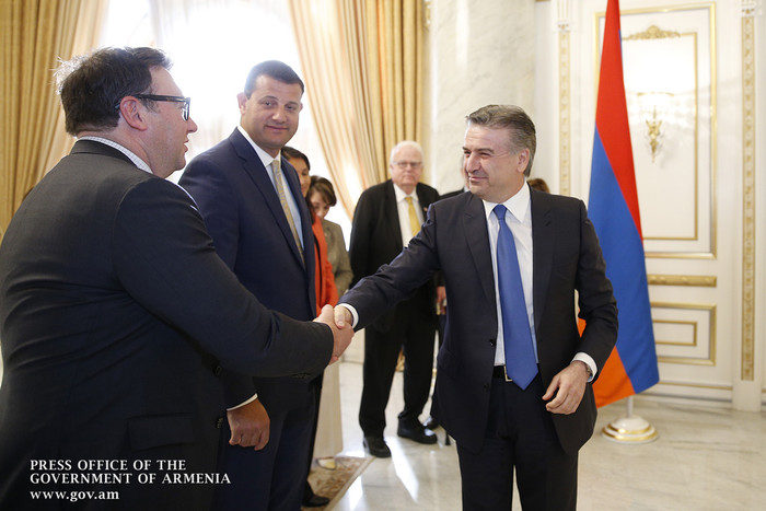 Վարչապետն ԱՄՆ կոնգրեսականների հետ քննարկել է հայ-ամերիկյան տնտեսական համագործակցության հեռանկարները 