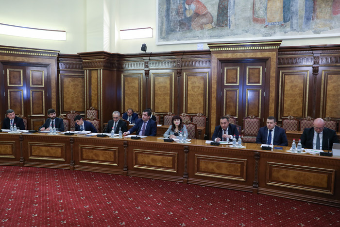 Փոխվարչապետ Մաթևոսյանը մարզպետների հետ քննարկել է սուբվենցիոն ծրագրերի և գյուղատնտեսական սեզոնի մեկն