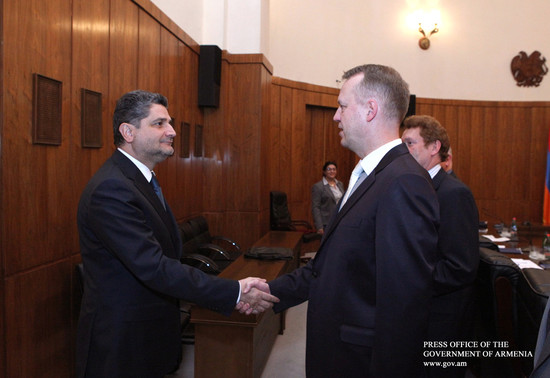 Վարչապետն ընդունել է ԵՄ խորհրդատվական խմբի անդամներին