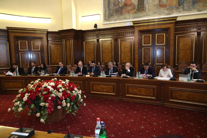 Փոխվարչապետ Մհեր Գրիգորյանի նախագահությամբ կայացել է միջգերատեսչական հանձնաժողովի հերթական նիստը