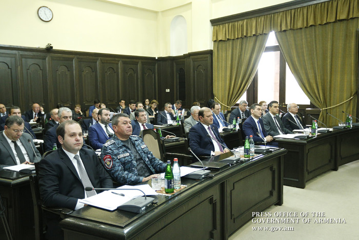 Կառավարությունը կաջակցի Արմավիրի մարզում ուժեղ քամու և կարկուտի պատճառած վնասի վերացմանը և մի շարք ա