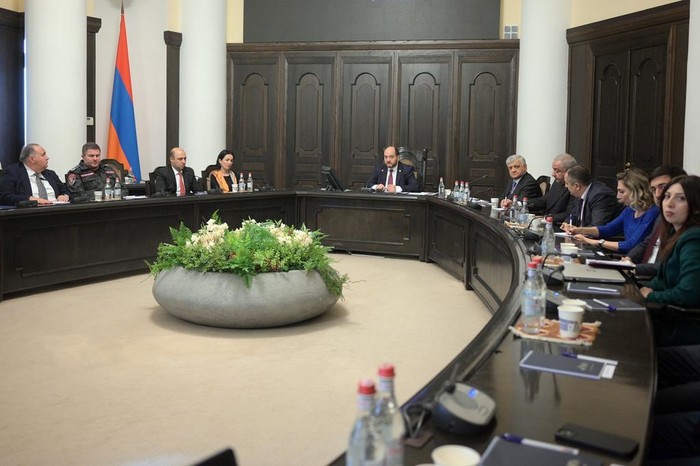 Արայիկ Հարությունյանի գլխավորությամբ քննարկվել են ծանրամարտի Եվրոպայի մեծահասակների առաջնության անցկ