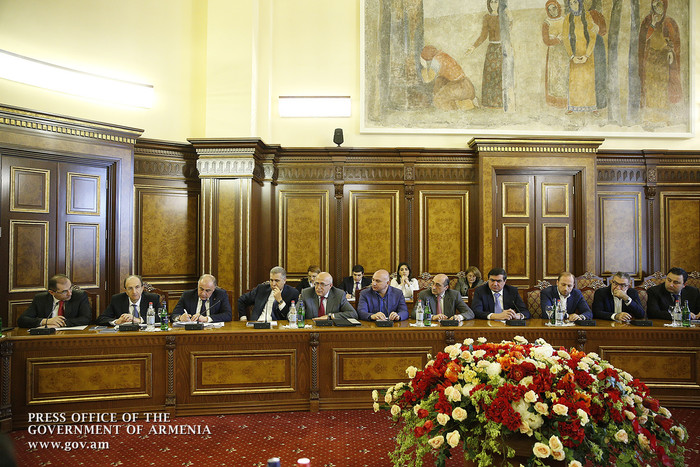 Կառավարությունում քննարկվել են կառուցապատման ոլորտի զարգացմանը վերաբերող հարցեր