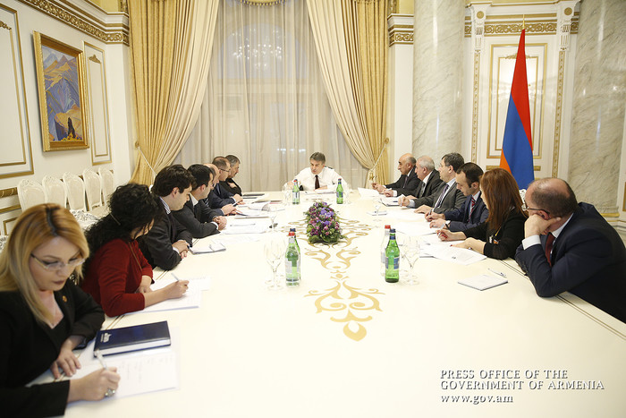 Վարչապետի մոտ քննարկվել են Շիրակի մարզից ստացված ներդրումային ծրագրերի փաթեթները