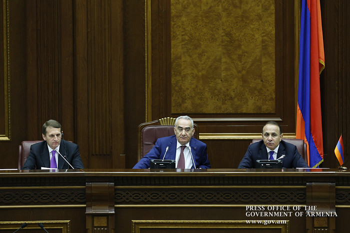 Վարչապետը մասնակցել է «Եվրասիական տնտեսական հեռանկարներ» միջազգային համաժողովի շրջանակում անցկացվող