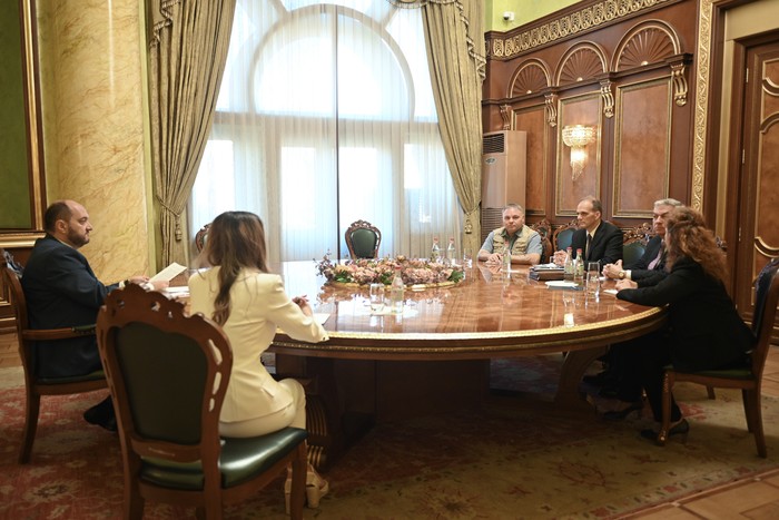 Արայիկ Հարությունյանն ընդունել է ԱՄՆ ՄԶԳ պատվիրակությանը