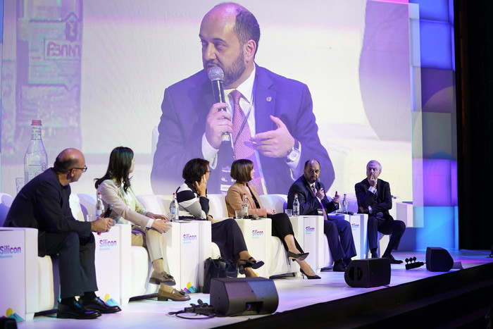 Արայիկ Հարությունյանը մասնակցել է «Խելացի քաղաքացի» պանելային քննարկմանը