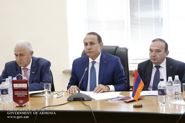 Վարչապետ Հովիկ Աբրահամյանը մասնակցել է ՀՊՏՀ խորհրդի նիստին