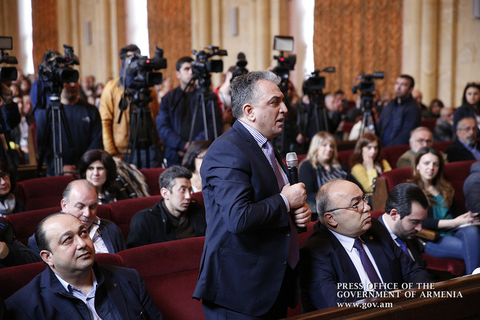 «Պետք է այնպիսի ազդակներ տանք, որ յուրաքանչյուր օրինապաշտ քաղաքացի հասկանա, որ ինքը Հայաստանում կարո