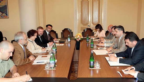 Պաշտոնական լրահոս