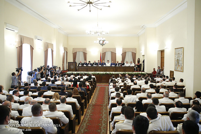 Վարչապետը շնորհավորել է դատախազական համակարգի աշխատակիցներին մասնագիտական տոնի առթիվ