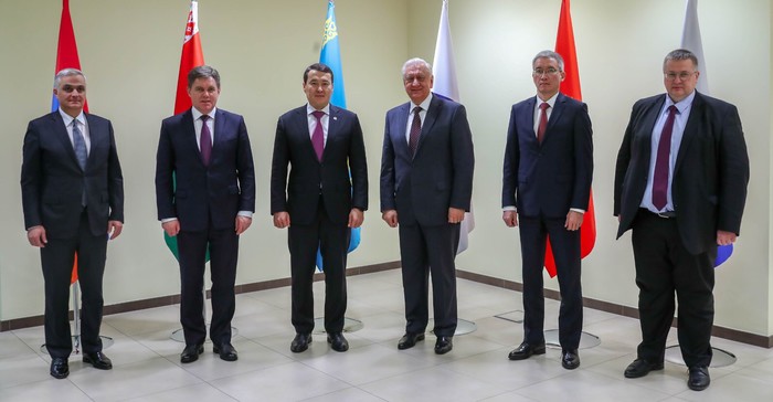 Փոխվարչապետ Մհեր Գրիգորյանը մասնակցում է ԵԱՏՀ խորհրդի նիստին
