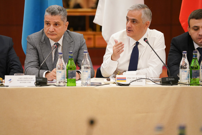 Փոխվարչապետ Մհեր Գրիգորյանի նախագահությամբ կայացել է ԵԱՏՀ խորհրդի նիստը